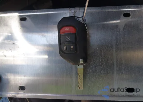 2018 Jeep Wrangler Unlimited Sahara 4X4 from USA, damaged, VIN 1C4HJXEN0JW199580